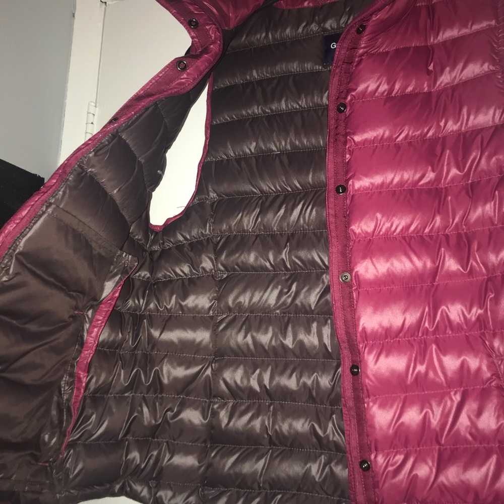 GAP Vest - Picture 4 of 4